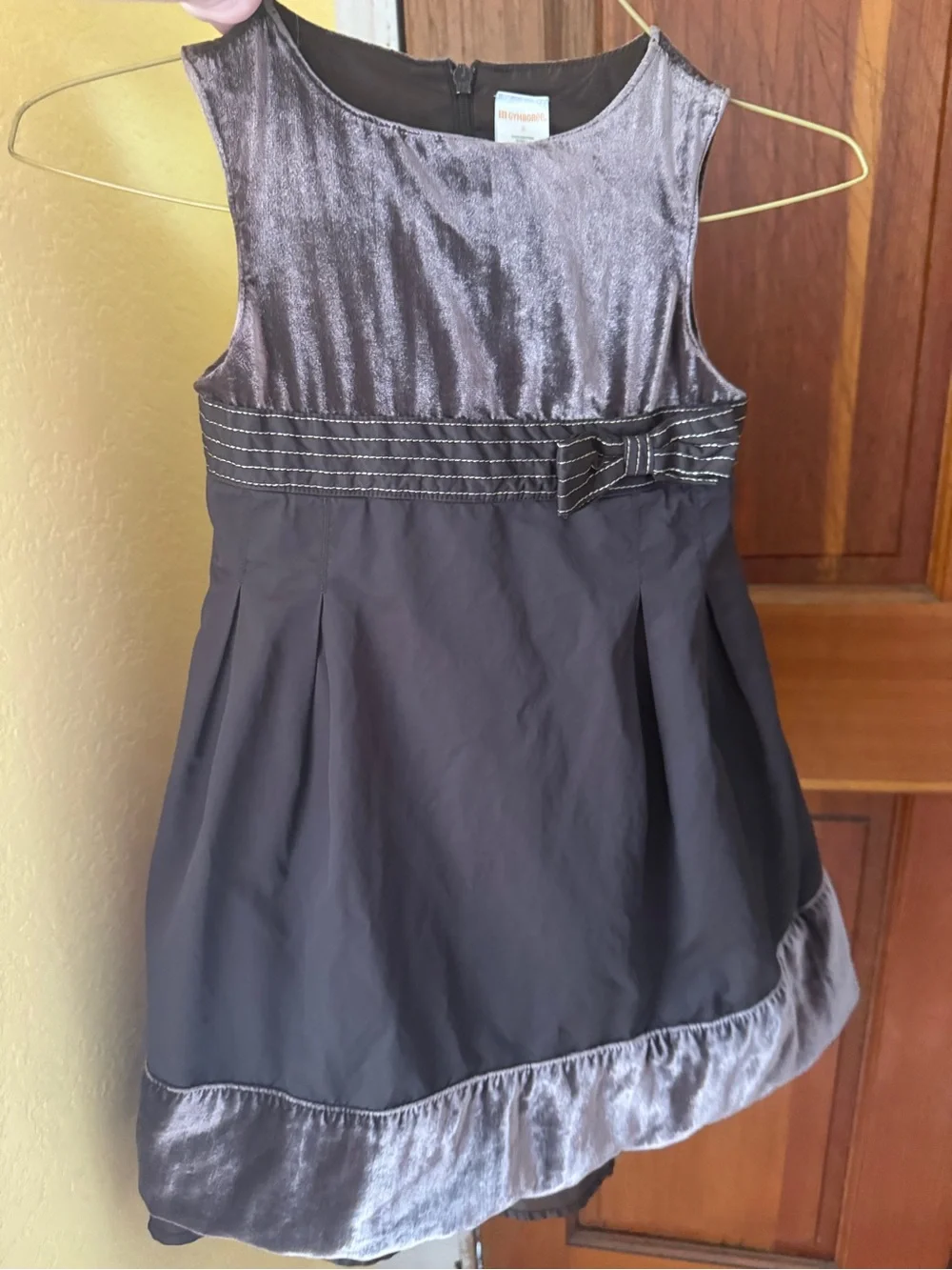 Gymboree sleeveless formal